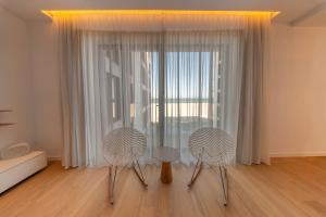 Beachfront Apartment - One Mamaia Nord