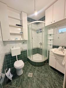 Mandica Holiday Home
