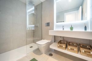 Stylish Apartment with Panoramic Views