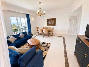 Grand appartement a marina smir avec vue sur port