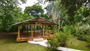 Passion Fruit Lodge