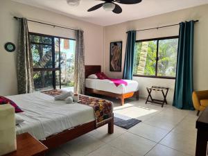El Roble Nature Hotel & Lagoon