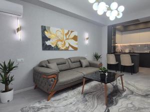 Modern apartment close to city center