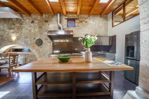 Candice Villa Historic Venetian Retreat by Rentado
