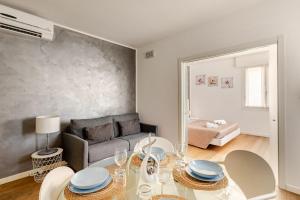 Urban Oasis Suite Design & Comfort in Ponti Romani