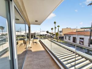 Thalassa Central Apartment