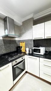 Sea View , Beach , 3BR , McDonalds , TGV , Parking