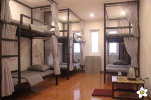 Nani Happy Hostel