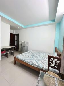 Louise Hostel