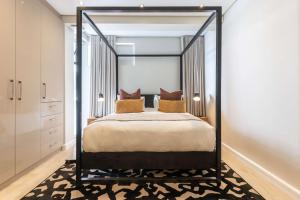 Beautiful Sea Views, Pool & BBQ - Iconic View Green Point