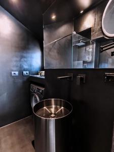 Milano Centro Duomo, Loft con terrazzo, AC, Wifi, Subway