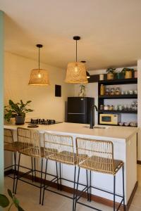 Rare 2BR 2BA Poblado Balconies Walk to Night Life