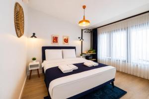 5 min Taksim With Huge Terrace& Bosphorus View