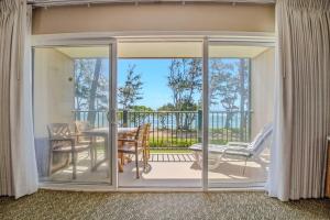 Barefoot Beach Escape Pono Kai Resort D207