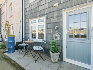 2 Bed in Polruan oc-pc041