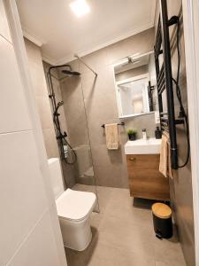Apartamento full equipado moderno TRES Habitaciones cerca de la playa del cura