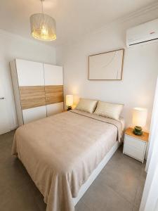 Apartamento full equipado moderno TRES Habitaciones cerca de la playa del cura