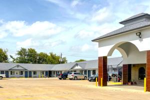 Deluxe Inn & Suites Corpus Christi I 37