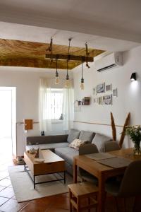 Townhouse with Rooftop Terrace in Olhão