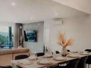 Peschir Villa