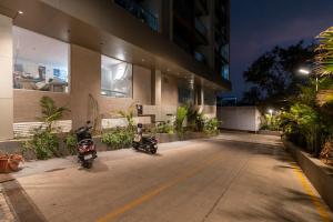Luxury 1bhk - Near Pune Airport - Kalyani Nagar - IT Hub