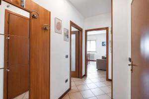 Apartment with Terrace - Lake Como & Bellagio nearby