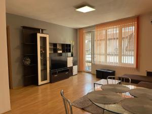 Lazur Sea Apartment
