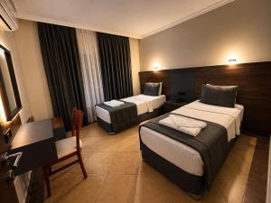 Club Karakas Apart Otel