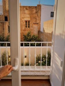 New Apartment - 3 min to Airport - 10 min to Valletta