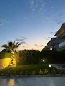 SerenityGardenHoliday 8