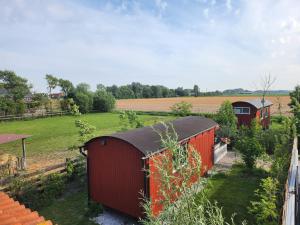 Herdershut De Skoeboet, vlakbij zee