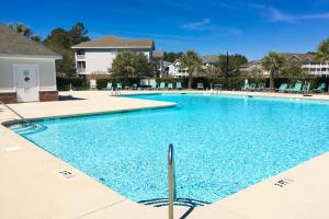 Barefoot Resort