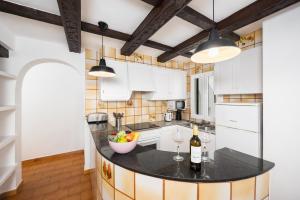Villa Eugenia Large Private Pool AC WiFi