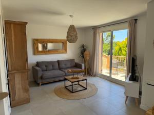 Appartement de vacances au calme absolu, vue mer.
