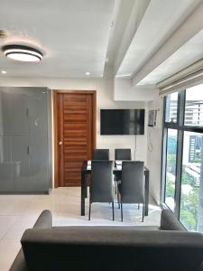 Cel condo rentals