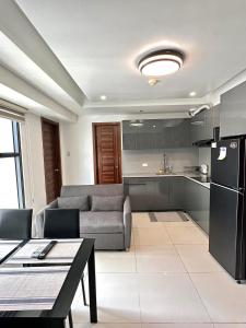 Cel condo rentals