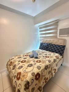 Cel condo rentals