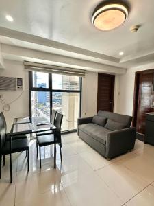 Cel condo rentals