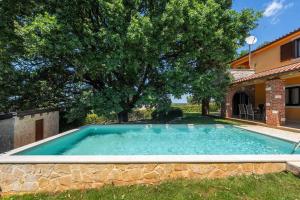 Villa Hrast