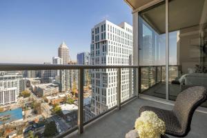 25th Floor - Midtown Mystique by Atlanta Luxury Rentals