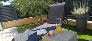 Sunny Oasis Apartment - high ground floor with sunny terrace & private garden!!