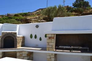 Villa Giulia, Seaview Villa near Chora