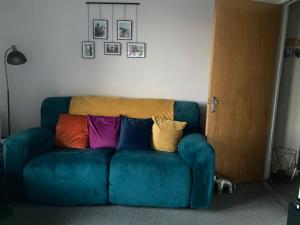 Top flat Edinburgh apartment with sea view