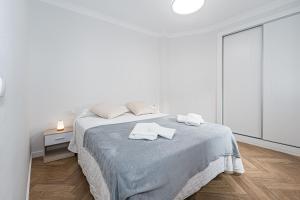 Spacious Renovated Apartment in the Heart of Nerja