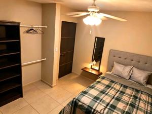 Hogar Entero , Ubicación Ideal cerca de todo
