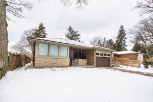 Boutique House in Etobicoke On