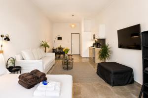 Aristotelous Square Luxury Studio