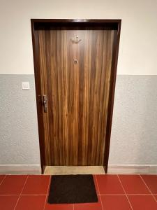 New apartment 10 minutes from downtown for 3 people
