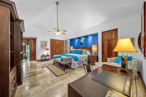 Luxury Casa de Campo 5BD 7BA Best Location, Pool & Jacuzzi