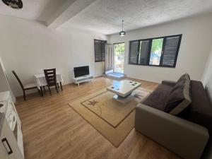 Royal Corner Apartments